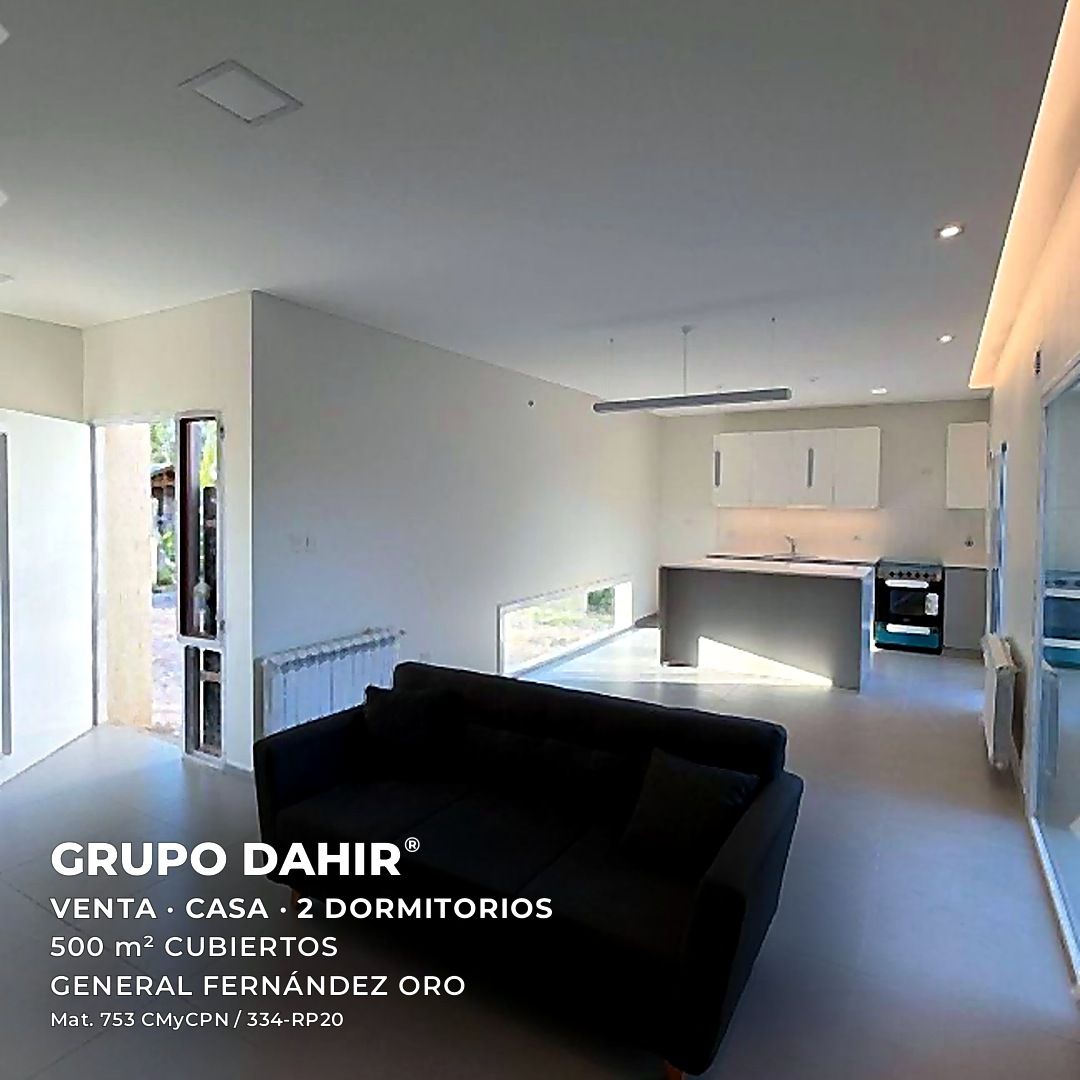 Casa en Los Sauces, General Fernández Oro — foto 1