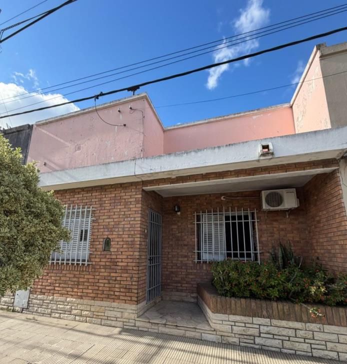 Casa en ESTRADA 400