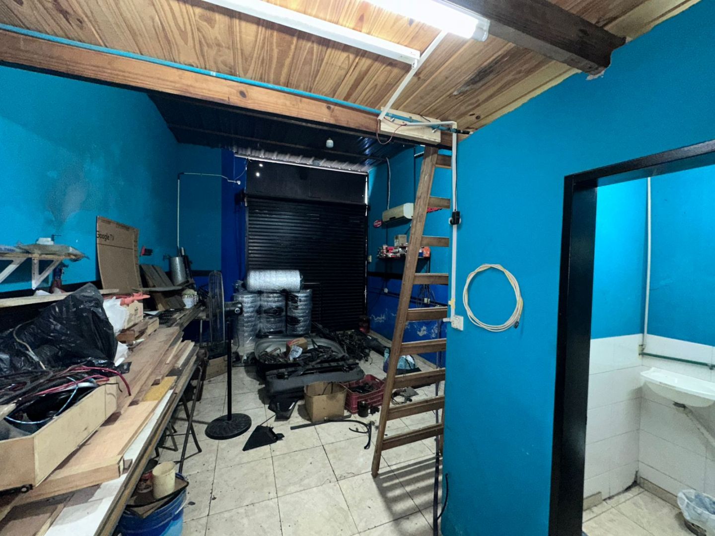 Local Comercial en Venta en La Matanza, G.B.A. Zona Oeste - USD 150.000 | Inmoup - 11