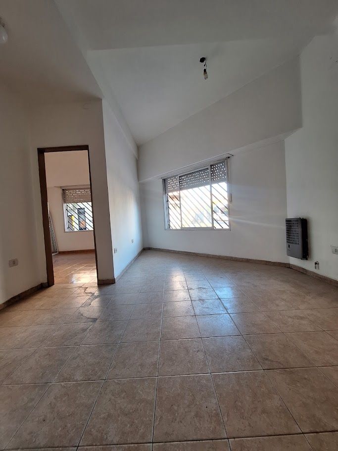 Departamento en Alquiler en Tres de Febrero, G.B.A. Zona Oeste