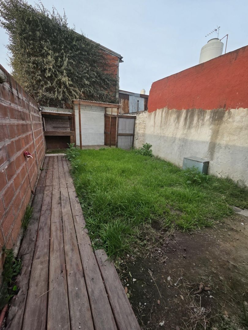 Casa en Alquiler en Ituzaingo, G.B.A. Zona Oeste - $ 750.000 | Inmoup - 9