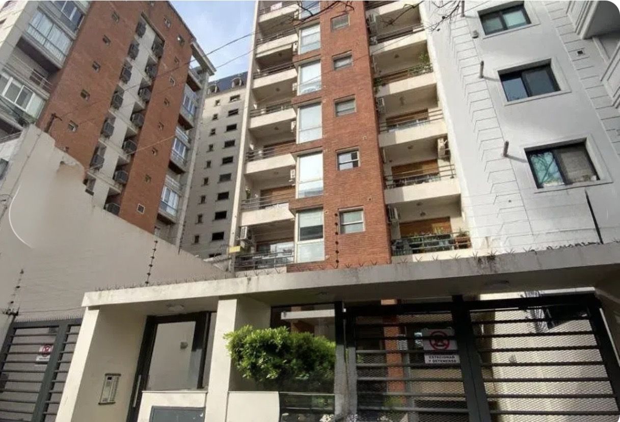 Departamento en MORENO 400