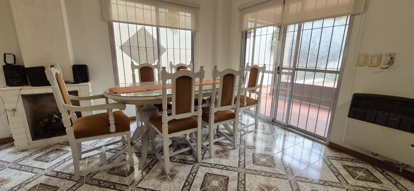 Casa en Venta en General San Martin, G.B.A. Zona Norte