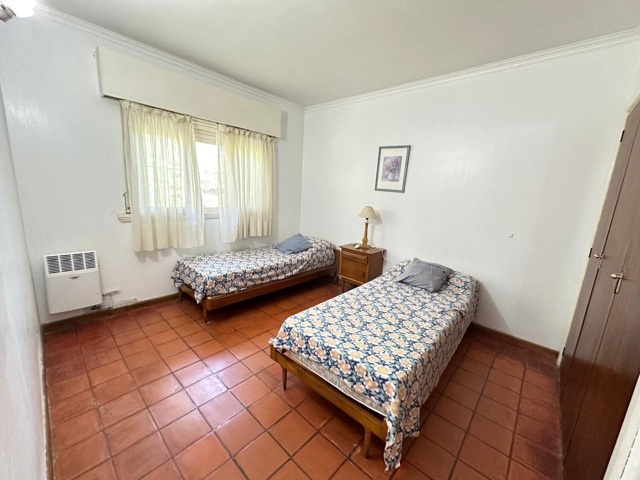 Casa en venta Pinamar 5 ambientes