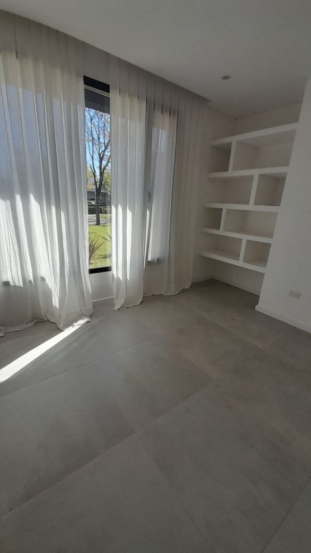 Casa en Venta en Escobar, G.B.A. Zona Norte