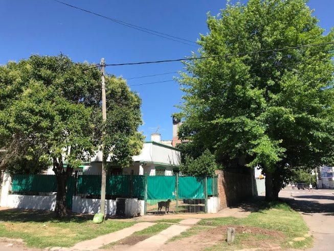 Casa en venta 4 ambientes