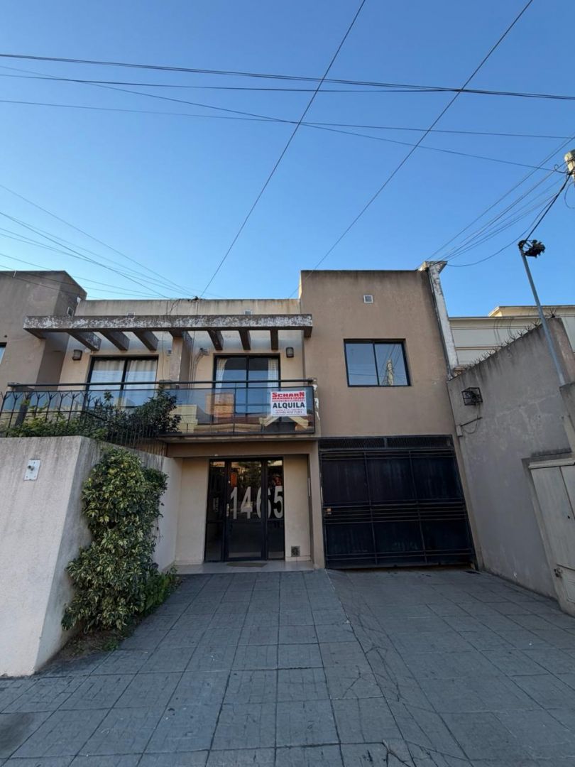 Departamento en PELLEGRINI 1400