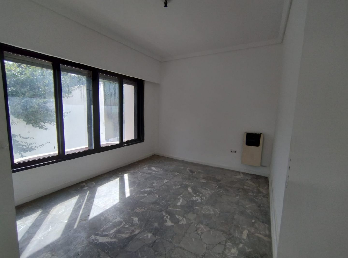 Casa en Venta en Moron, G.B.A. Zona Oeste