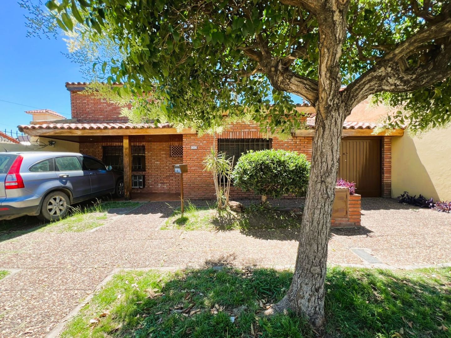 Departamento en Virrey Cisneros 300