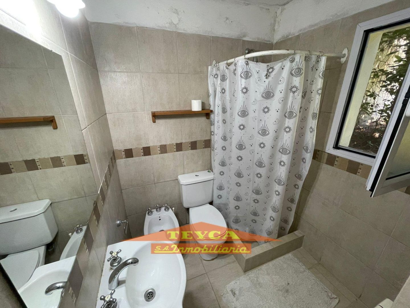 Casa en venta Lasalle 5 ambientes