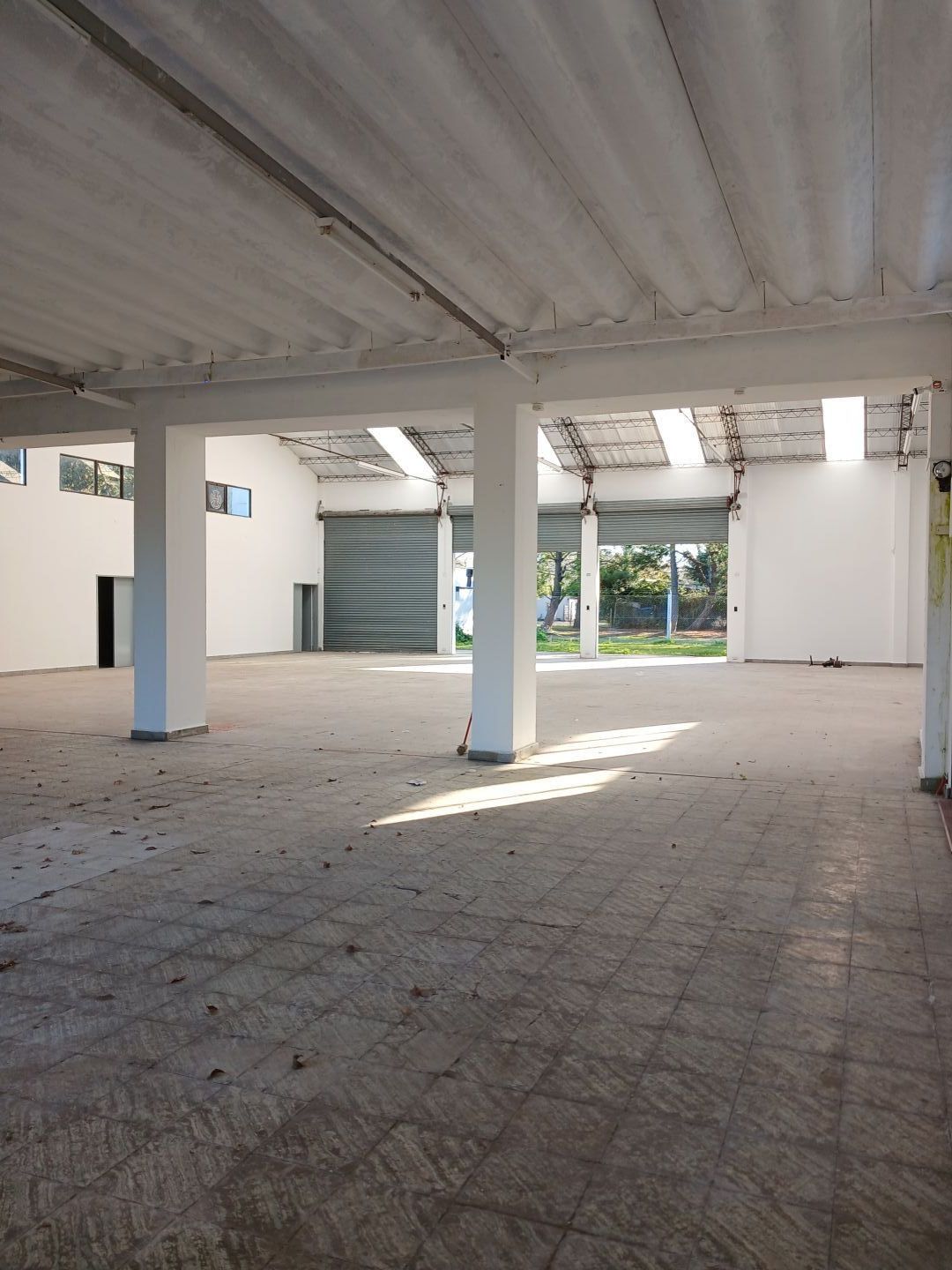 Distefano Servicio Inmobiliario Integral (Casa Cen, Alquiler de Local en    San Bernardo Foto4 