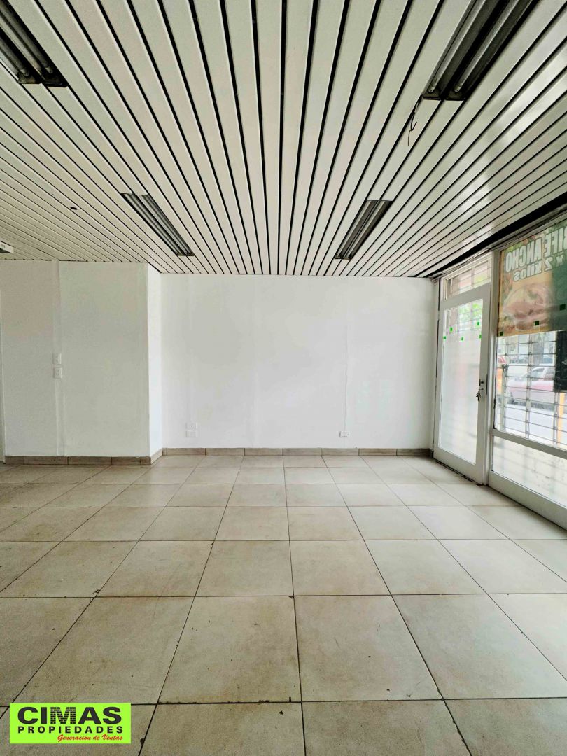 ALQUILER DE LOCAL EN Capital Federal - Floresta - 4