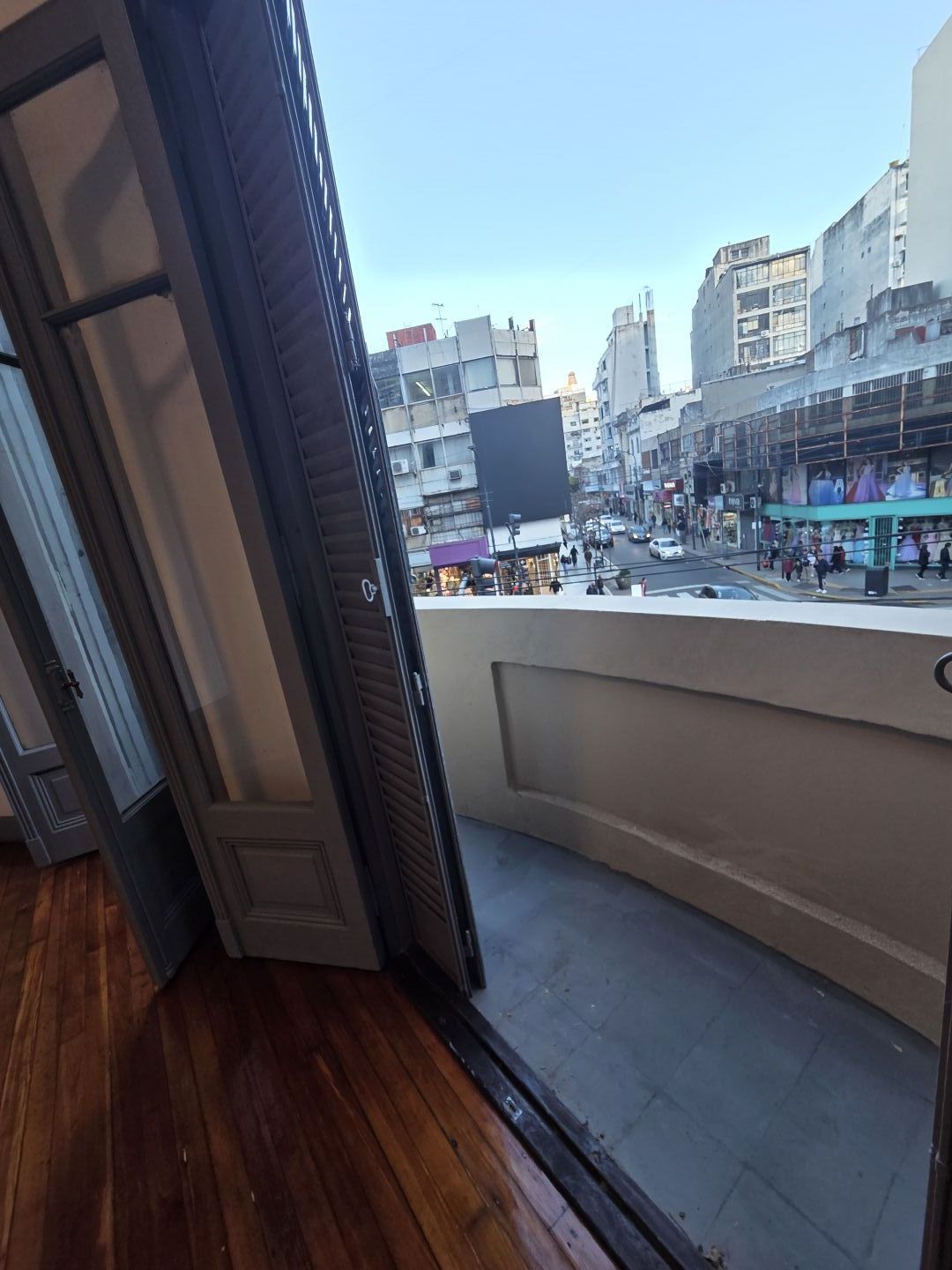 Once av corrientes 2500