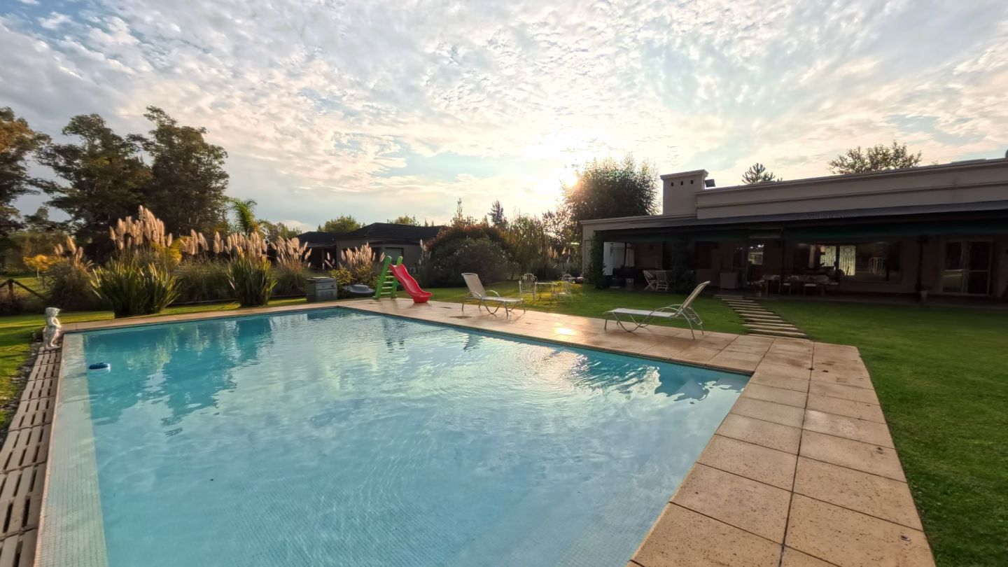 Casa EN VENTA