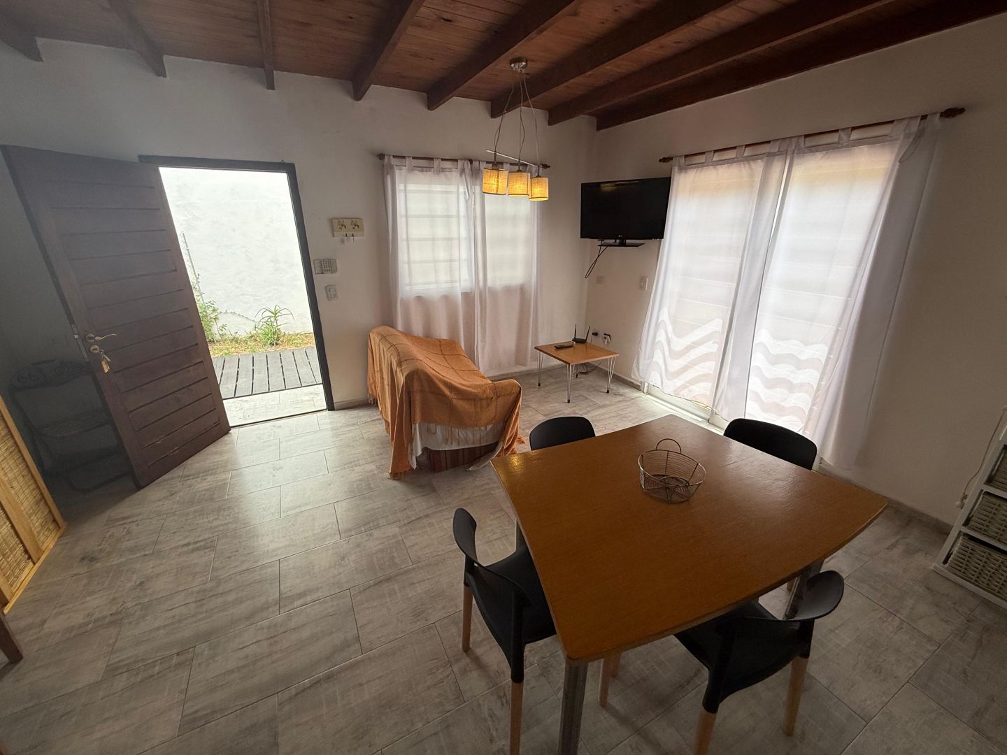 Casa EN VENTA Y ALQUILER