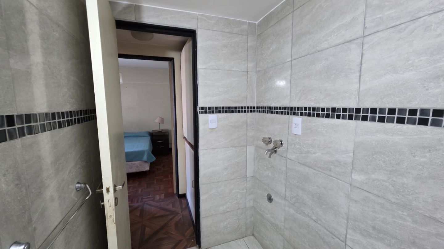 ALQUILER DE DEPARTAMENTO EN San Carlos de Bariloche - Centro - 9