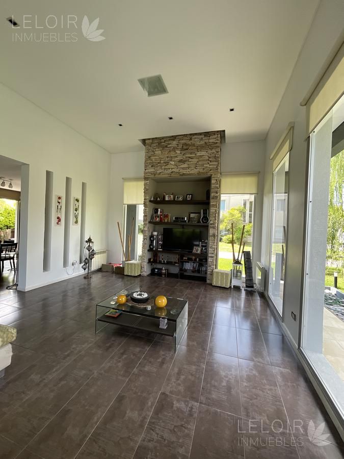 Casa en Venta en Ituzaingo, G.B.A. Zona Oeste