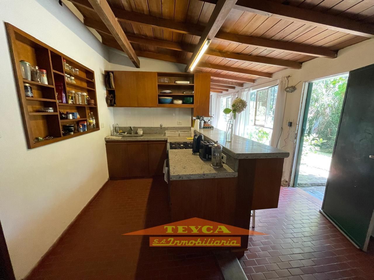 Casa en venta Golf Viejo 5 ambientes