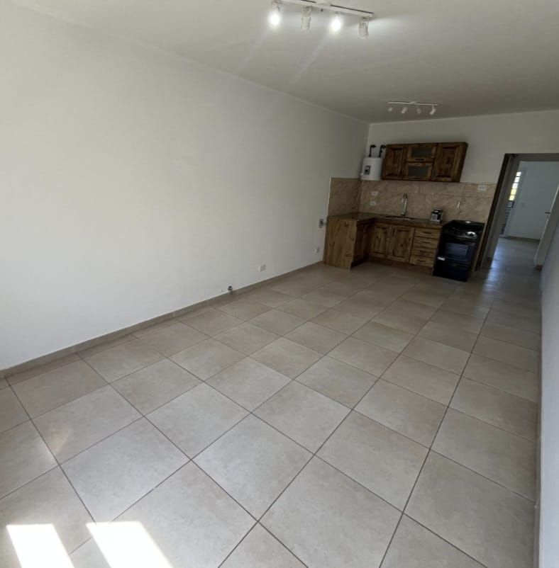 ALQUILER DE DEPARTAMENTO EN José C Paz - José C Paz — foto 5