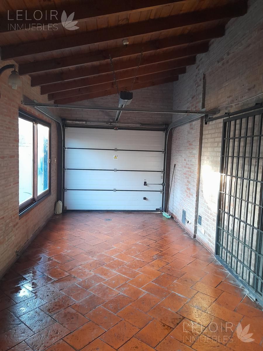 Casa en Venta en Moron, G.B.A. Zona Oeste