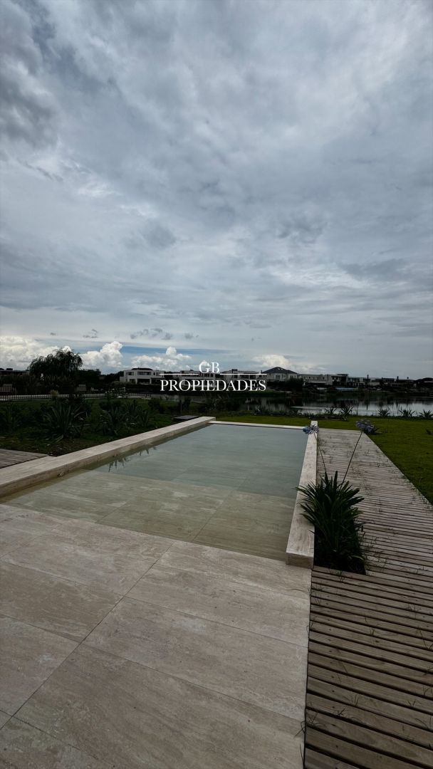 VENTA DE CASA EN Pilar - Pilara - 47