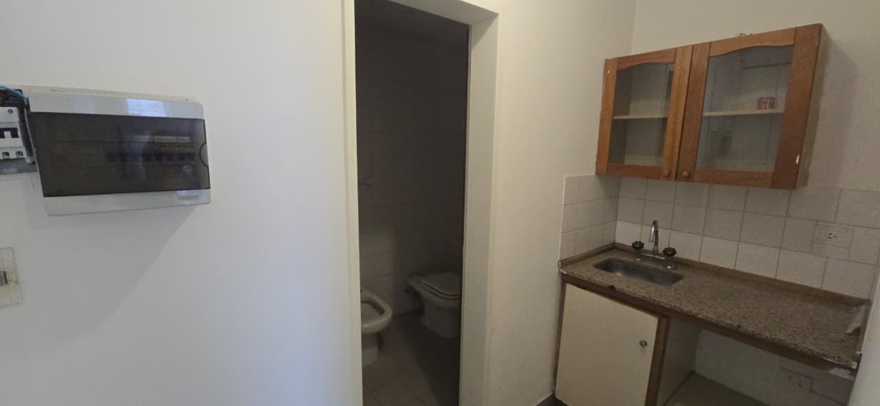 VENTA DE OFICINA EN Neuquén - 15