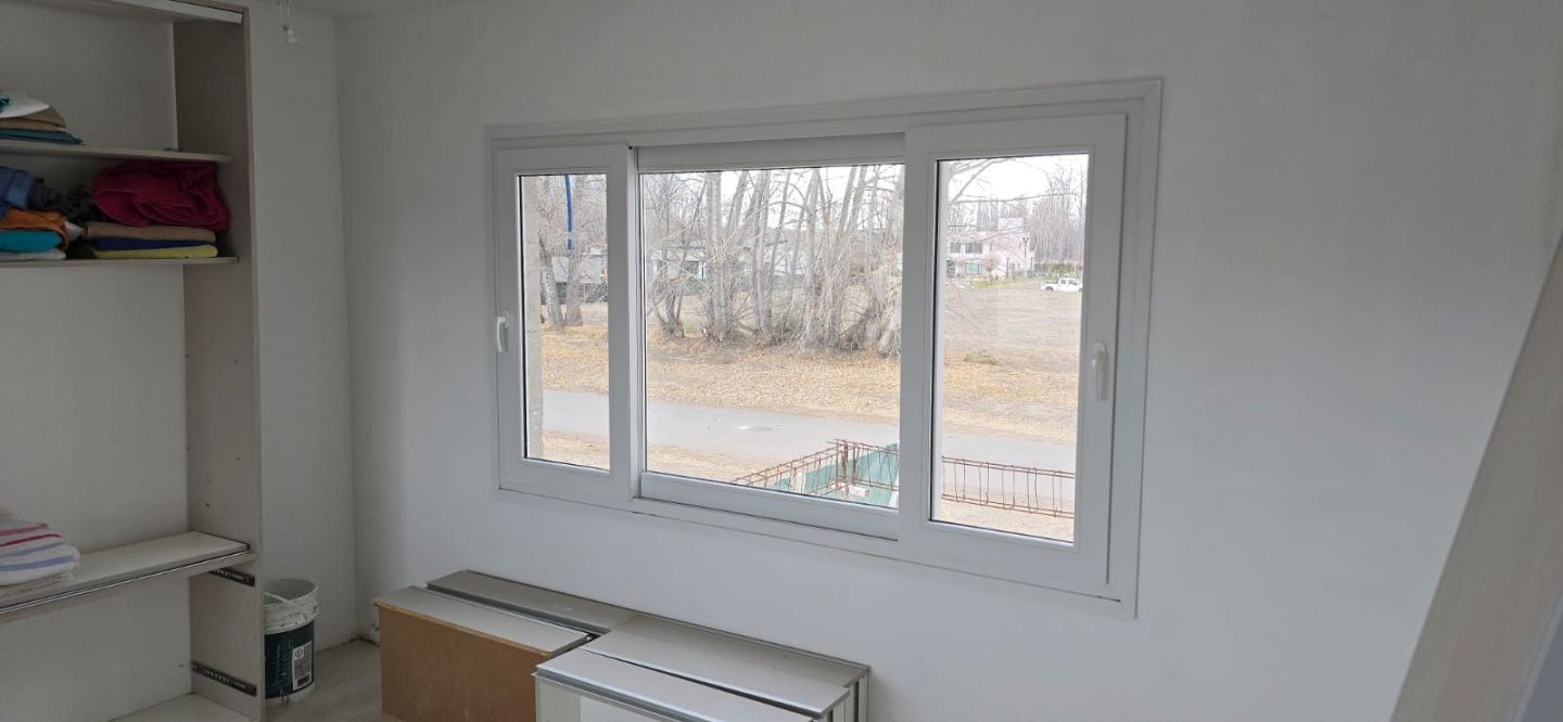 VENTA DE CASA EN Plottier - Los Canales - 42