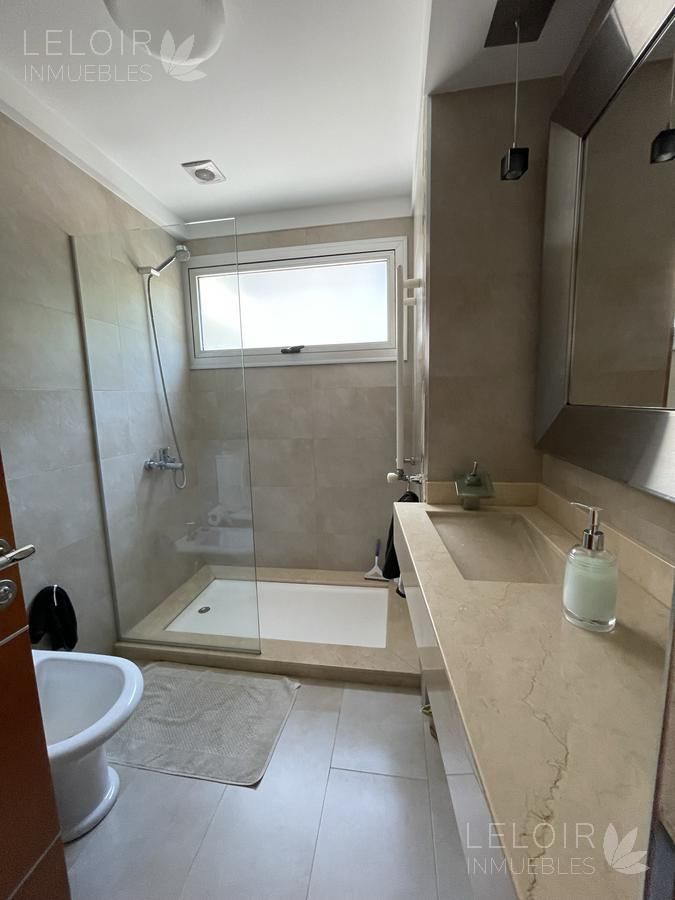 Casa en Venta en Ituzaingo, G.B.A. Zona Oeste