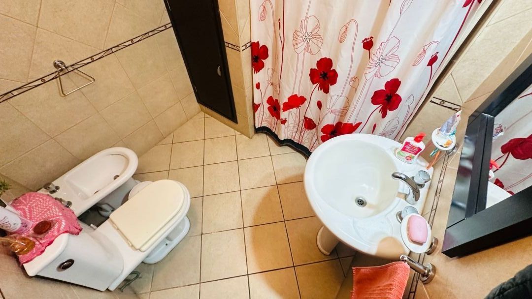 VENTA DE CASA EN José C Paz - 9