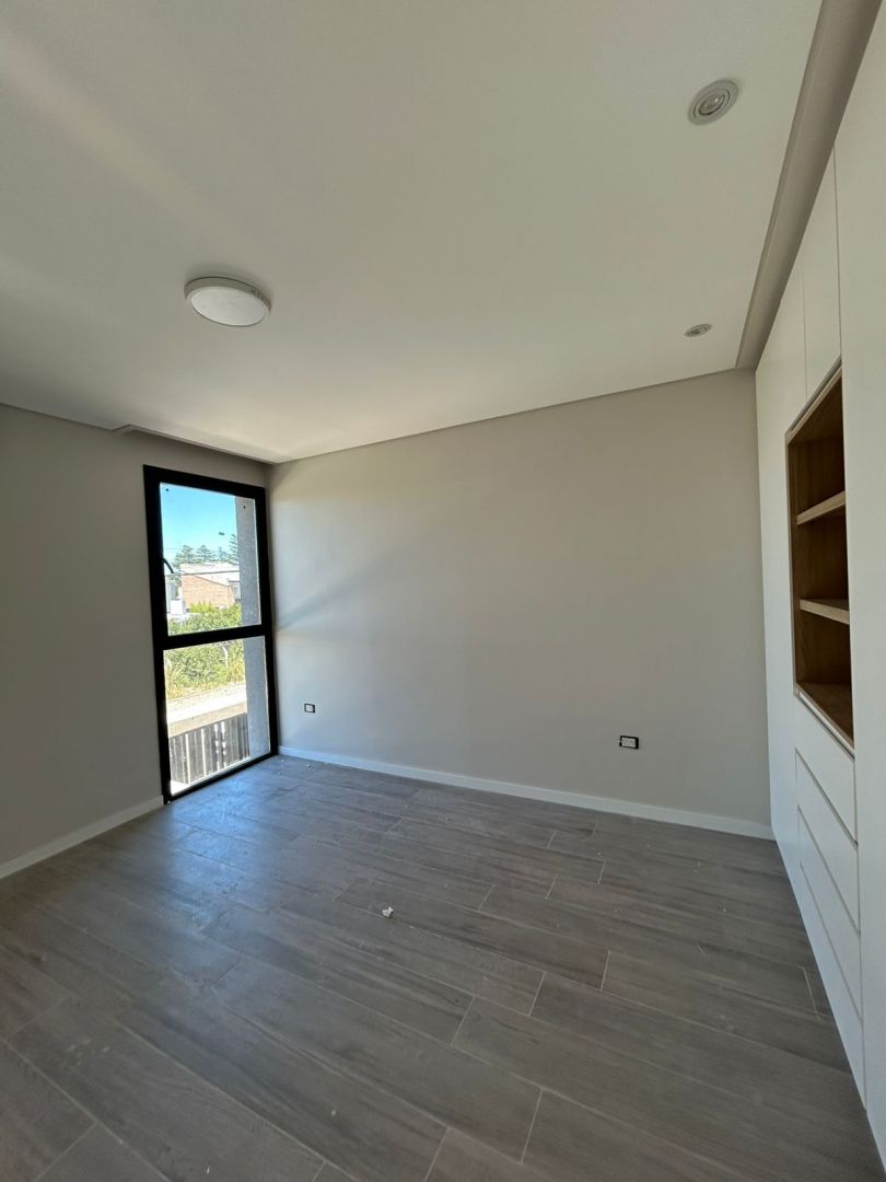 ALQUILER DE CASA EN Neuquén - Barrio Parque de Talero - 8