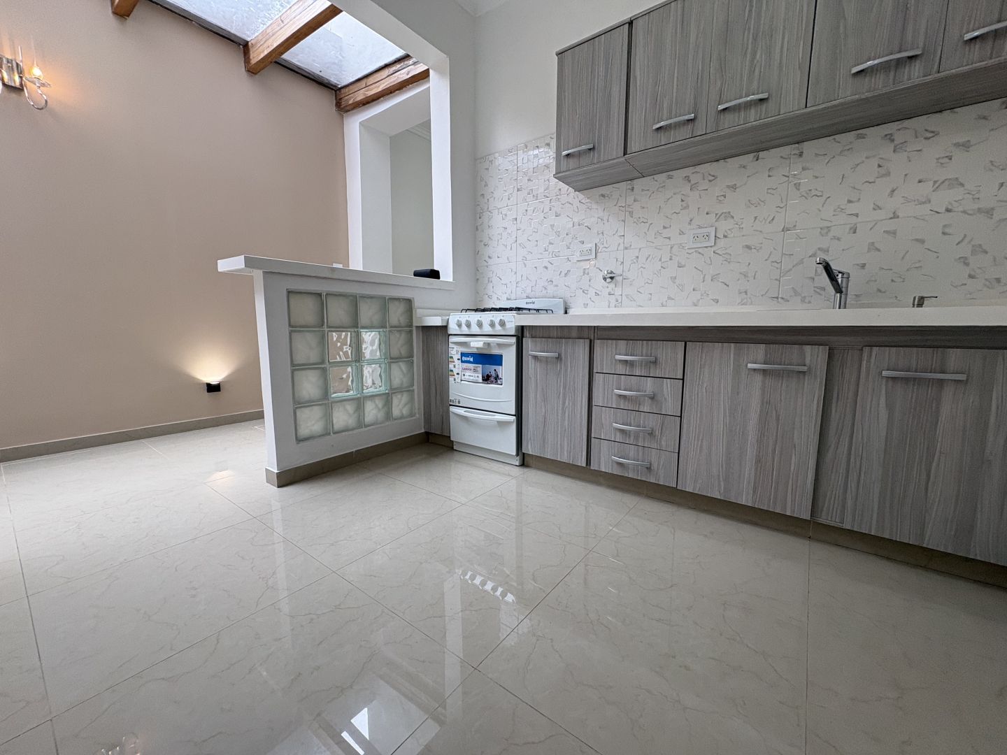 Departamento en SITIO DE MONTEVI 1600