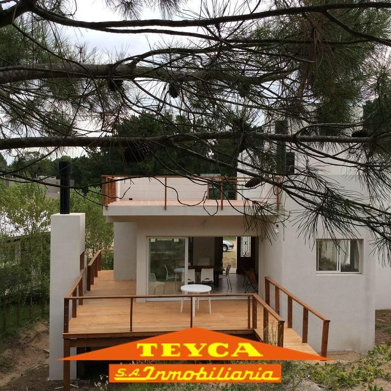 Casa en venta  4 ambientes