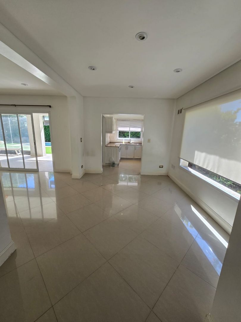 Casa EN ALQUILER