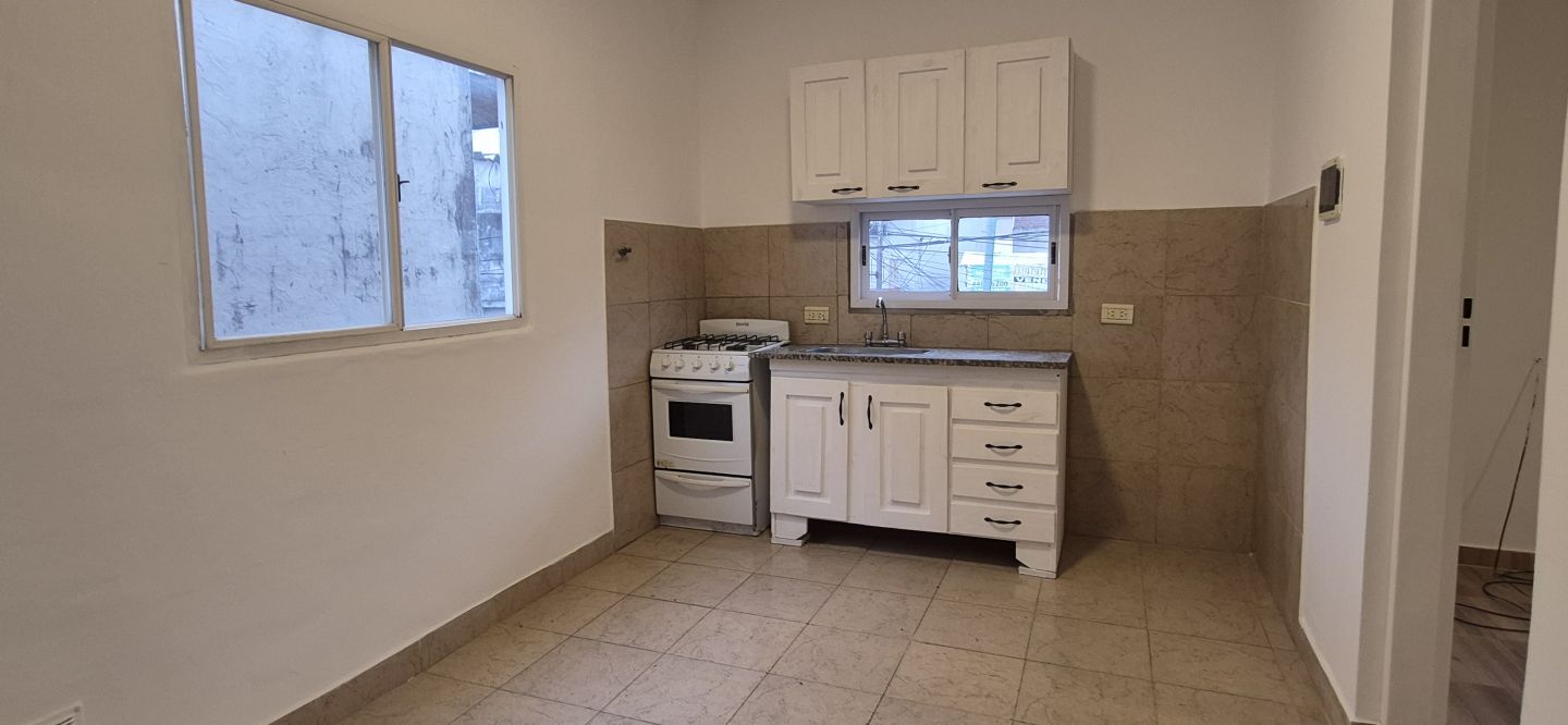 Departamento en NECOCHEA 900