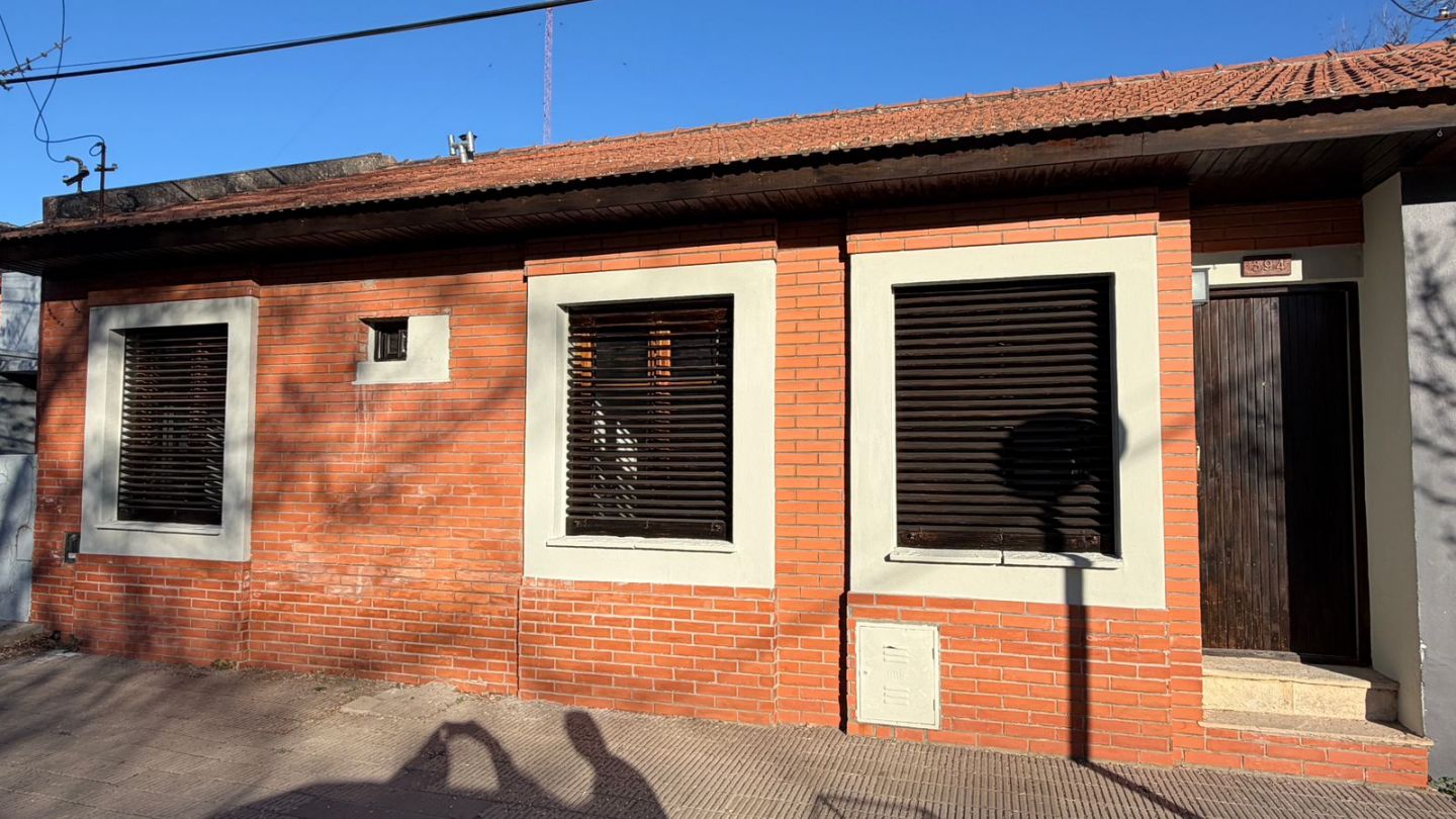 Casa en alquiler Clinica 2 ambientes