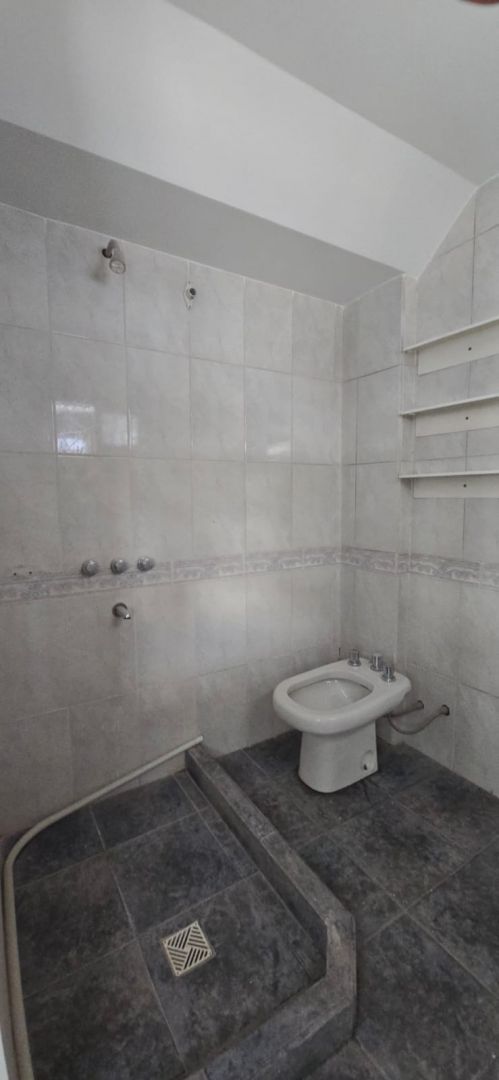 VENTA DE GALPON EN Centenario - 25