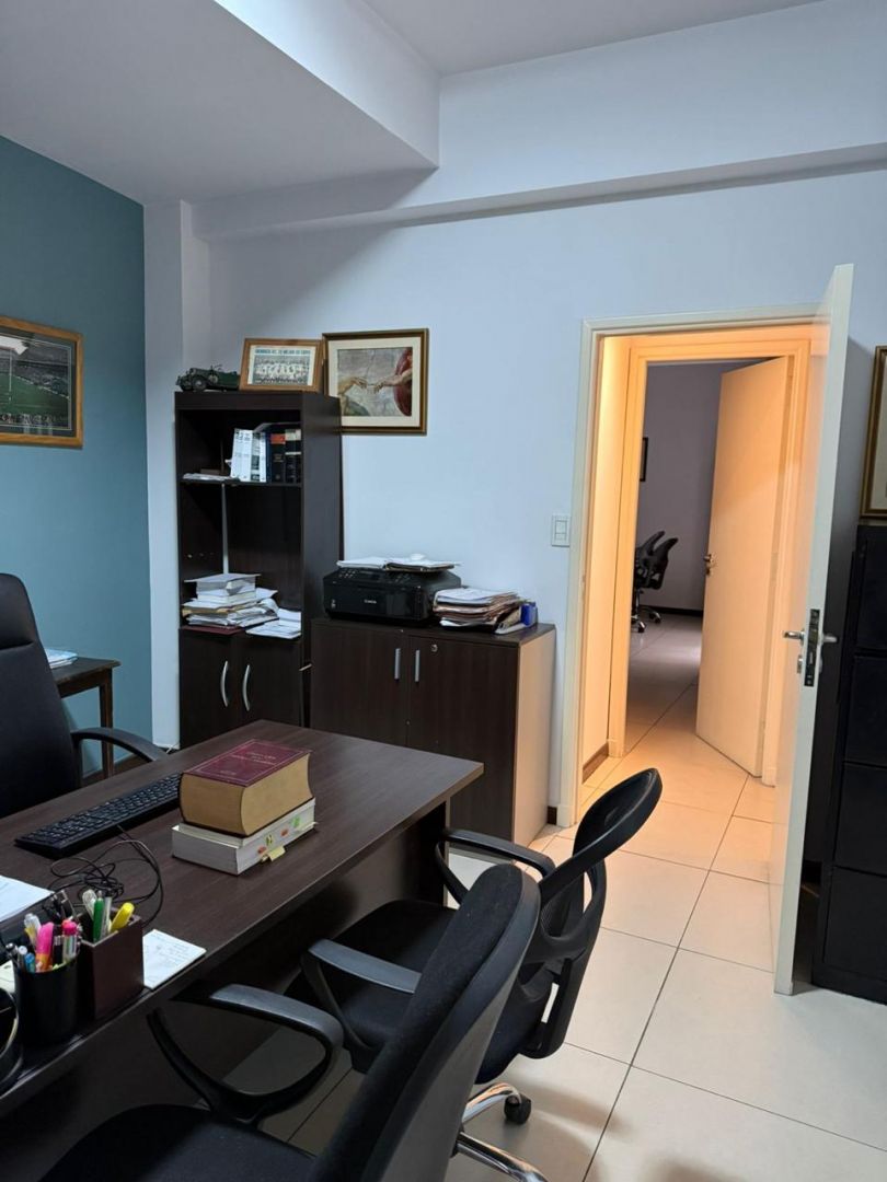 Oficina en Alquiler en Capital, Mendoza - USD 3.000 | Inmoup - 18