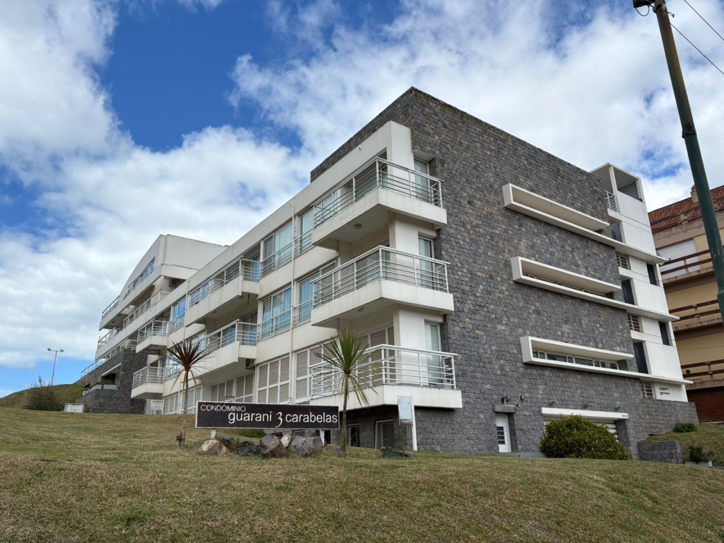 Departamento en Av. Tres Carabel 100
