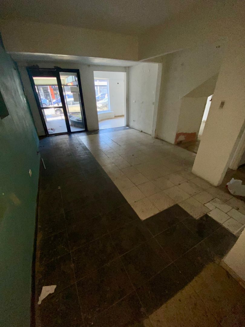 Local Comercial en Alquiler en Lanus, G.B.A. Zona Sur