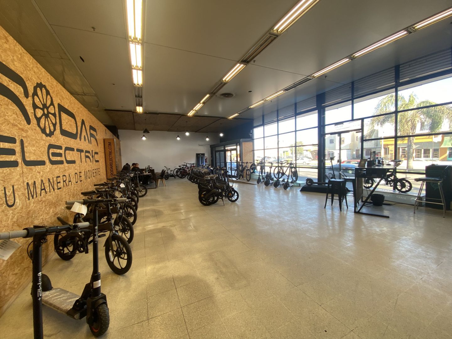 VENTA DE LOCAL EN La Plata - Tolosa - 1
