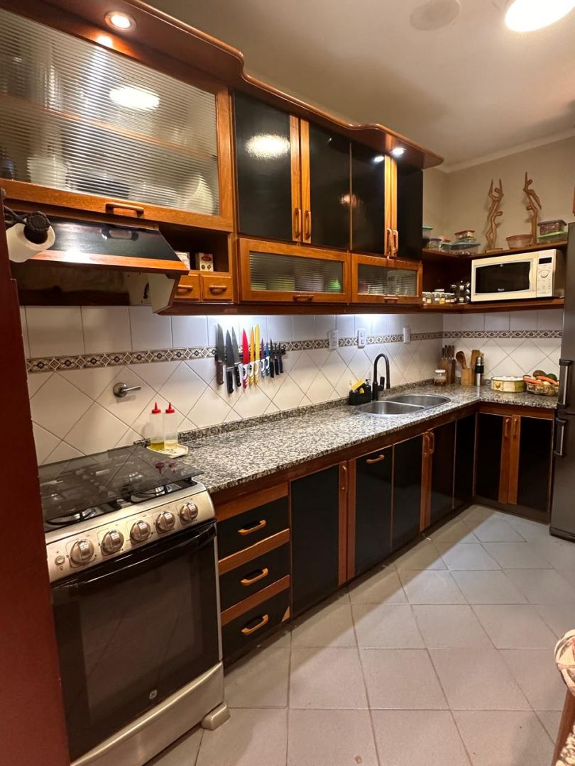 VENTA DE CASA EN Esperanza - Este - 9
