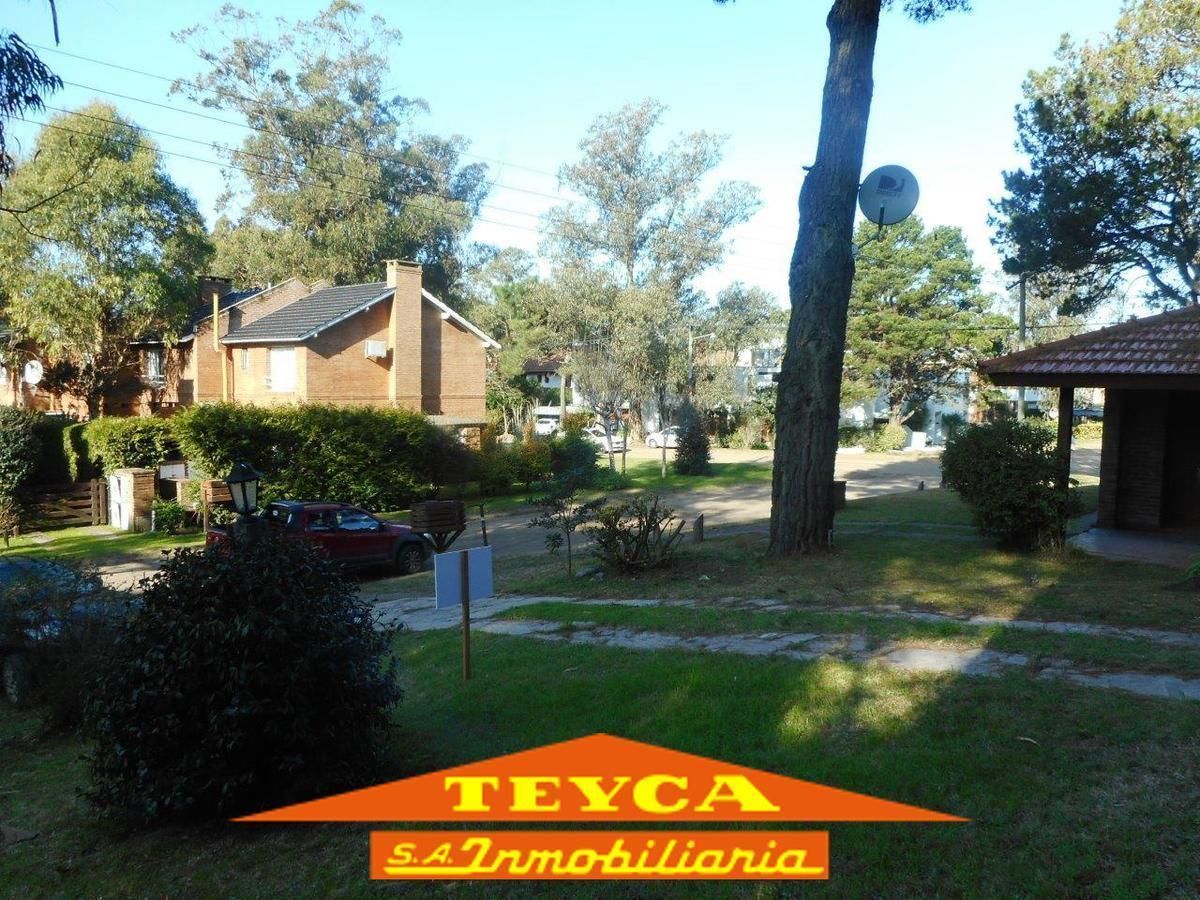 Casa en venta Zona Duplex 3 ambientes
