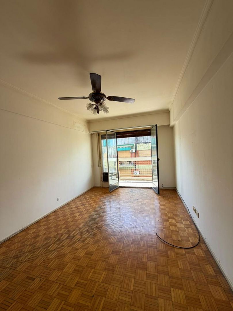 Departamento en RINCON 200