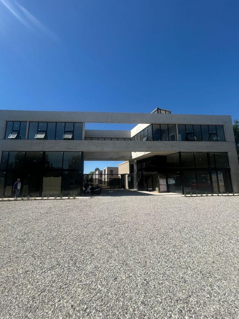 VENTA DE OFICINA EN Funes - 4