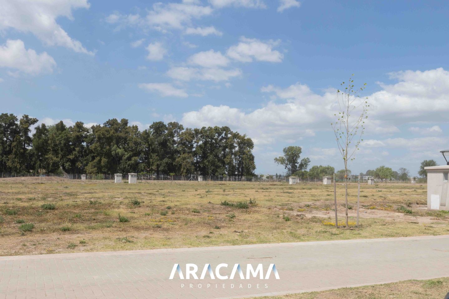 VENTA DE LOTE EN Presidente Perón - Canning - 33