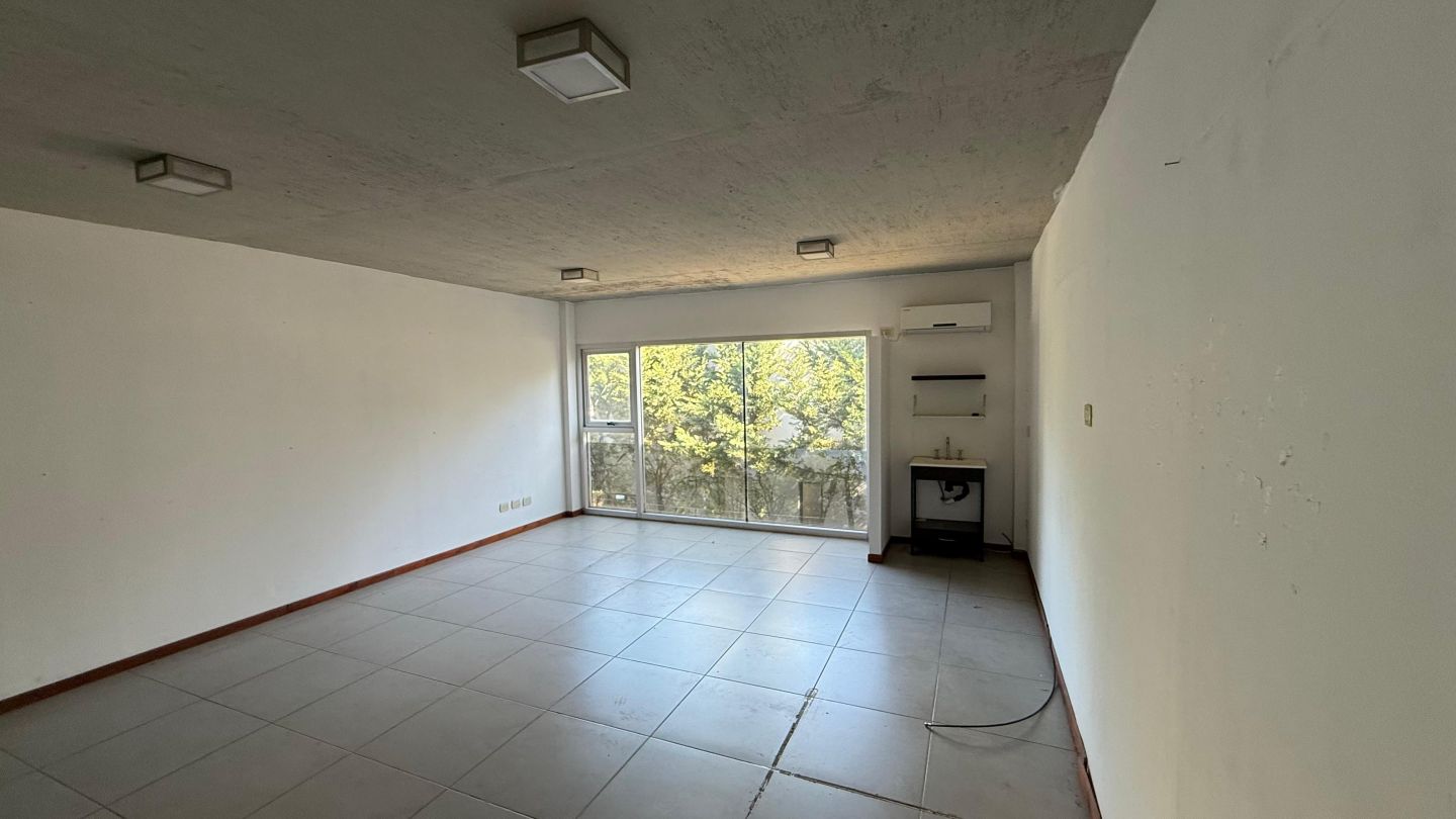 Oficina en Alquiler en Moreno, G.B.A. Zona Oeste