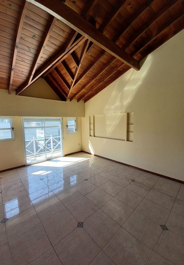 Departamento en Venta en Moron, G.B.A. Zona Oeste