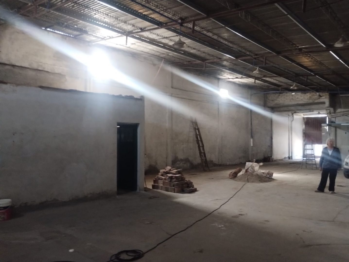 Galpón Base industrial en Barrio Belgrano, Neuquén — foto 18