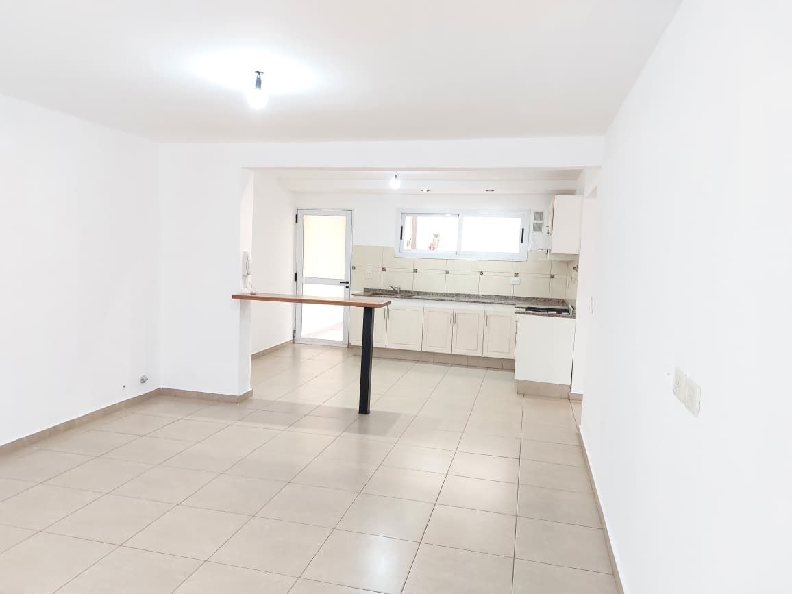 Departamento en Alquiler en Maipu, Mendoza