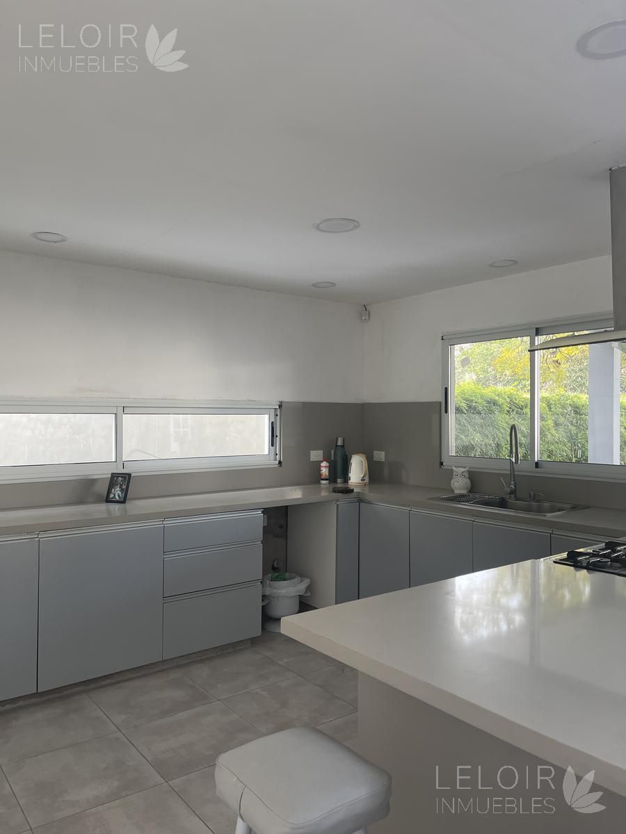 Casa en Venta en Ituzaingo, G.B.A. Zona Oeste